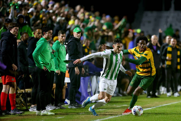 黃明依的優 黃明依的優